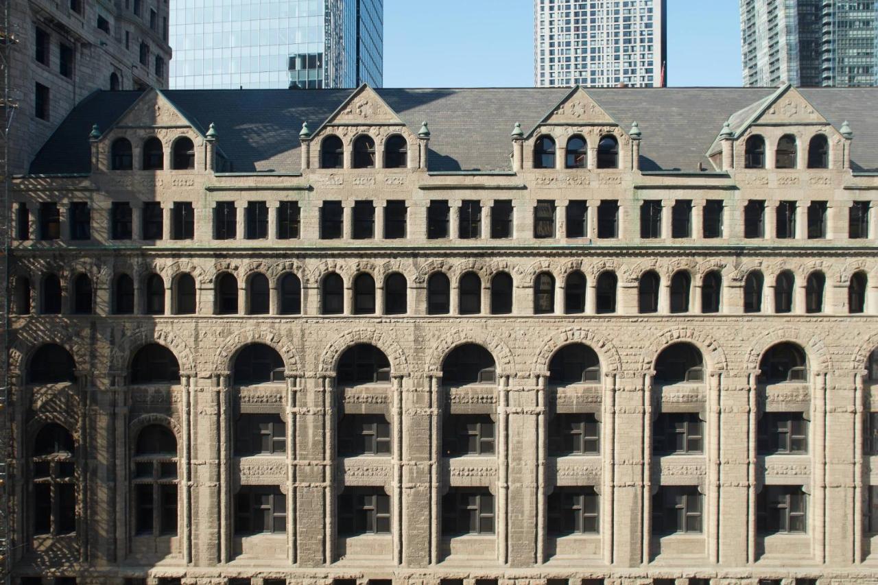 Montreal Marriott Chateau Champlain Hotel Exterior photo