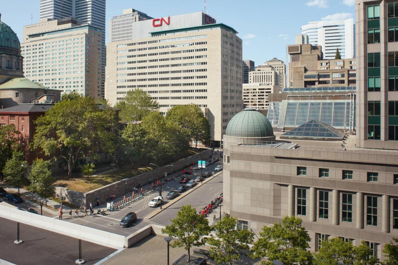 Montreal Marriott Chateau Champlain Hotel Exterior photo