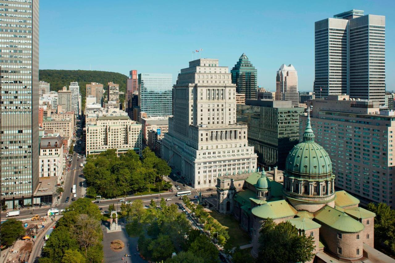 Montreal Marriott Chateau Champlain Exterior photo